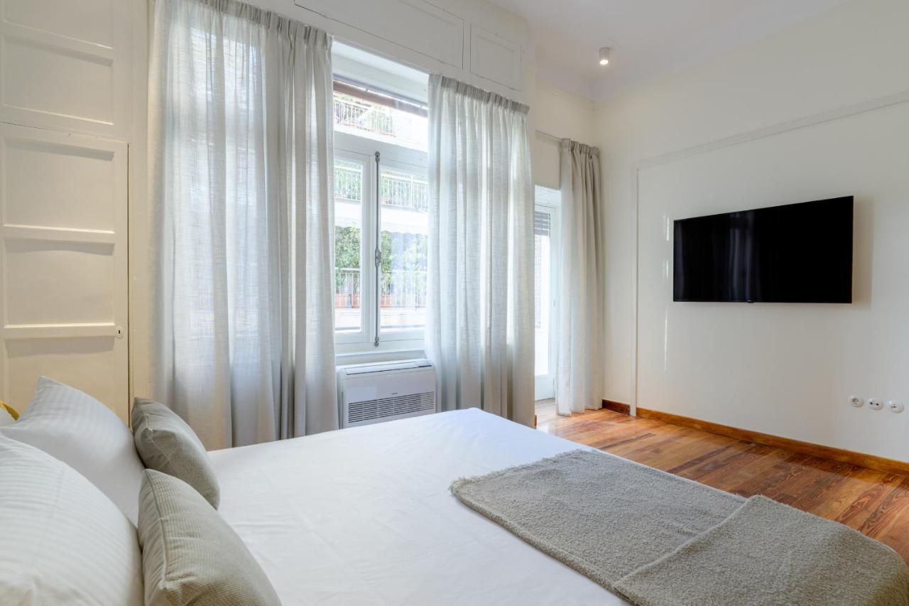 Your 4 Bdrm Dream House Acropolis View & Jacuzzi Athens Exterior photo